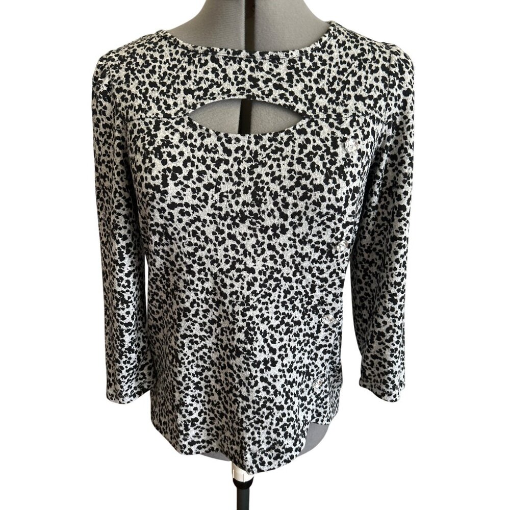 Adrienne Vittadini Black & White Animal Print Top 3/4 Sleeves Chest Cutout